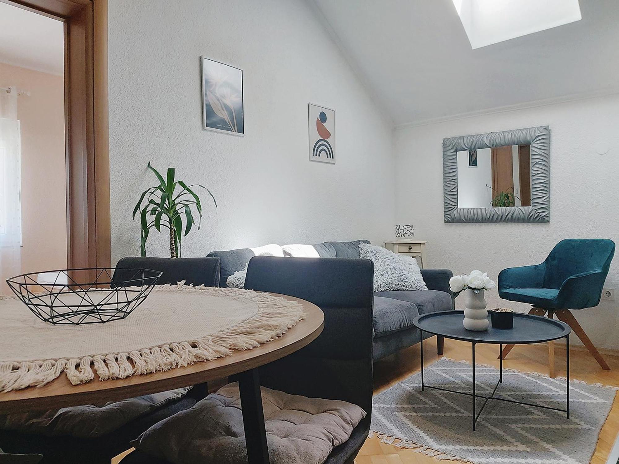 Zara Apartment With Terrace Near Old Town โมสตาร์ ภายนอก รูปภาพ